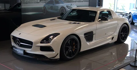 Mercedes-Benz SLS AMG Black Series — 6