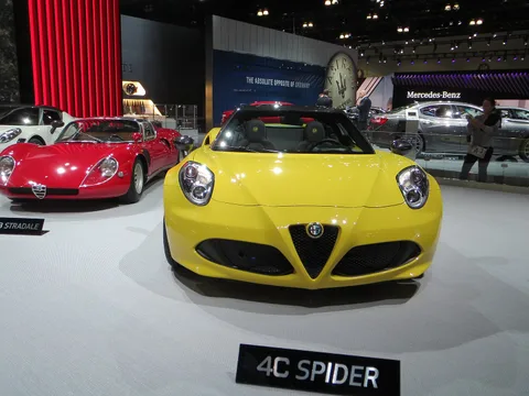 Alfa Romeo 4C Spider — 3