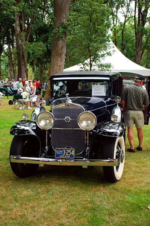 Cadillac 353 — 2