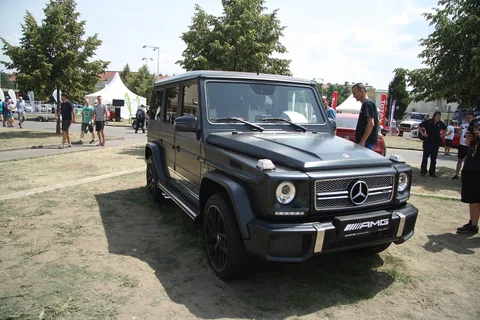 Mercedes-Benz W463 AMG