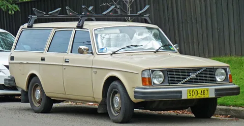 Volvo 245 — 7