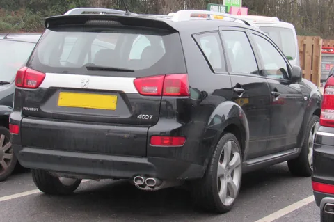 Peugeot 4007 — 2