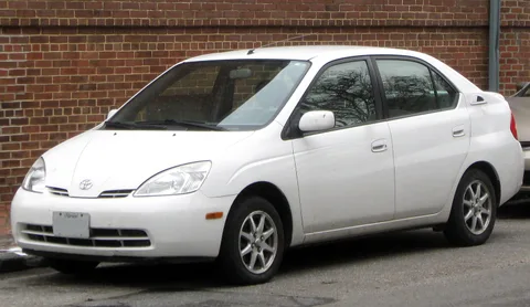 Toyota Prius (XW11) — 2
