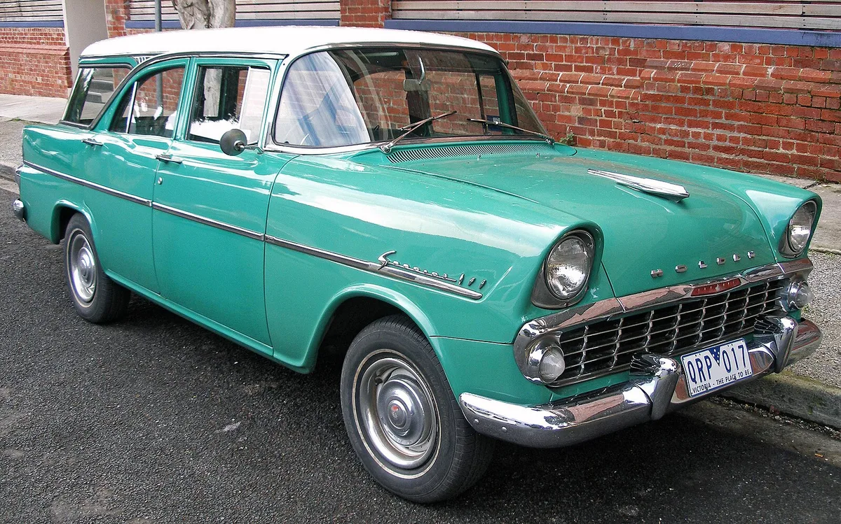 Holden Standard