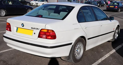 BMW M5 (E39) — 8