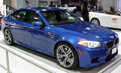 BMW M5 (F10) — 5