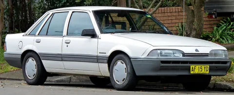 Holden Commodore (VL)
