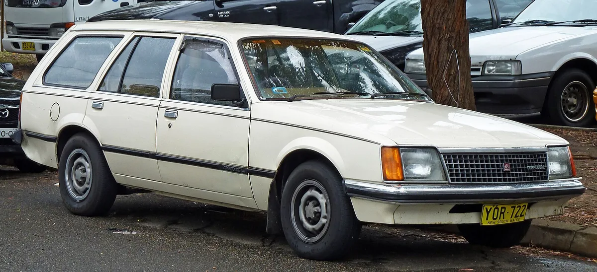 Holden Commodore (VC)
