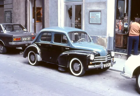 Renault 4CV — 2