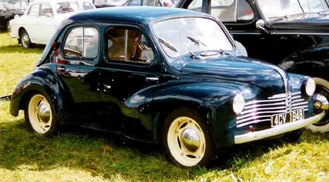 Renault 4CV — 4