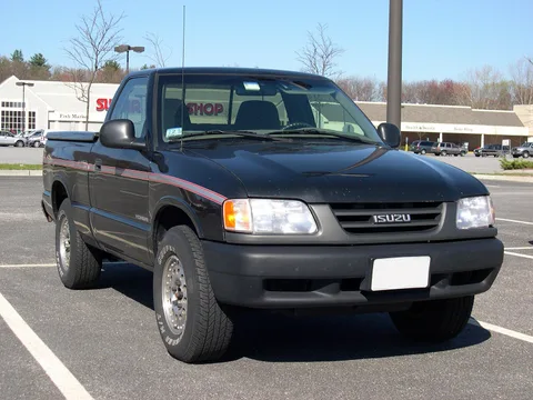 Isuzu Hombre — 3