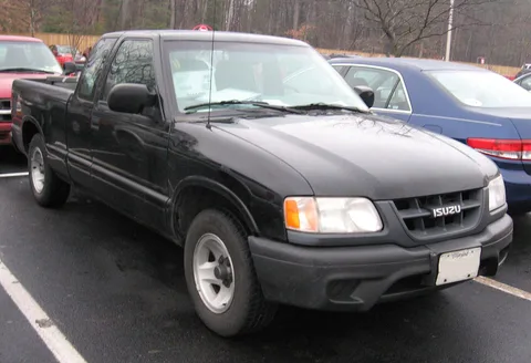 Isuzu Hombre — 8