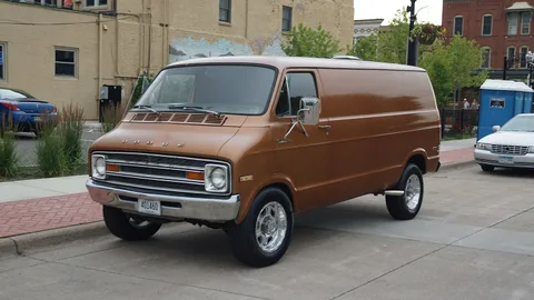 Dodge Tradesman — 3