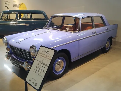 Peugeot 404 — 7