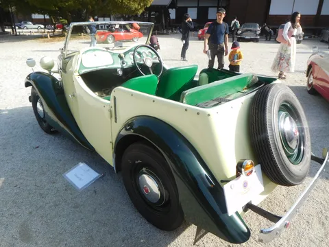 Datsun DC-3 — 2