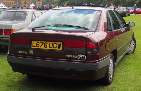 Renault Safrane — 7