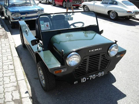 Mini Moke — 5