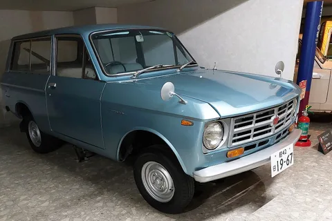 Honda L700 — 7