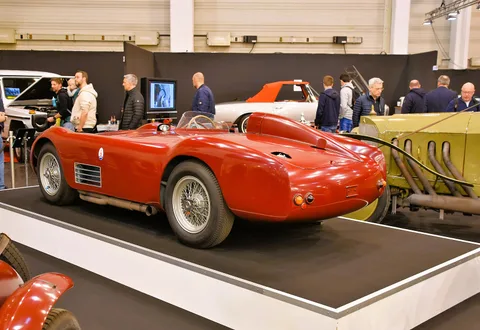 Maserati 200S — 4
