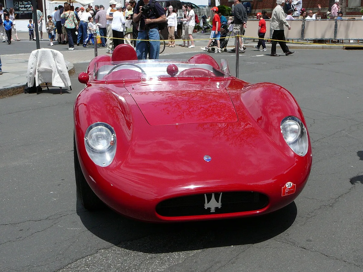 Maserati 200S