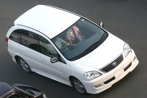 Toyota Nadia — 2