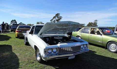 Holden One Tonner — 6