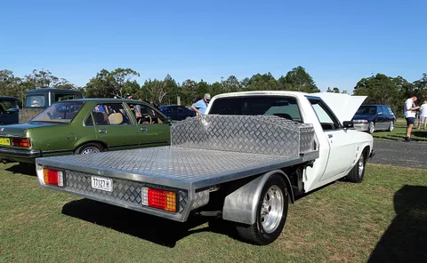 Holden One Tonner — 7