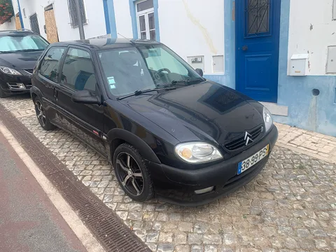 Citroën Saxo — 7