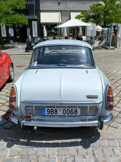 Škoda 1100 MB — 3