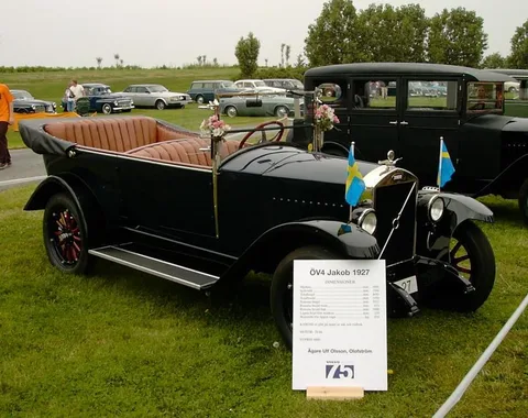 Volvo ÖV 4 — 7