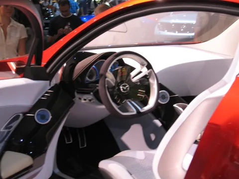 Mazda Kabura — 6