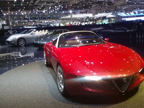 Alfa Romeo 2uettottanta — 3