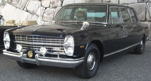Nissan Prince Royal — 6