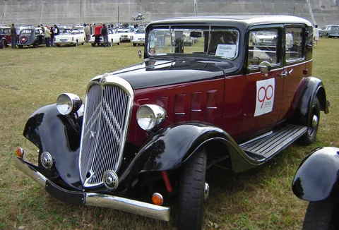 Citroën Rosalie — 7