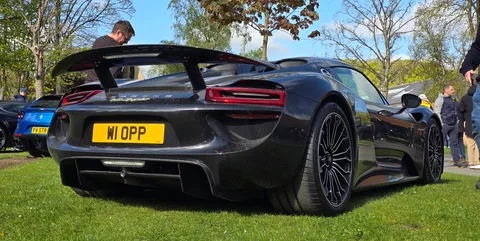 Porsche 918 Spyder — 4