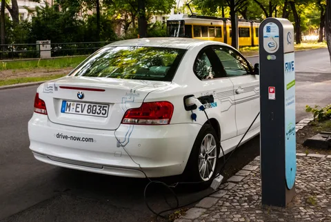 BMW ActiveE — 6