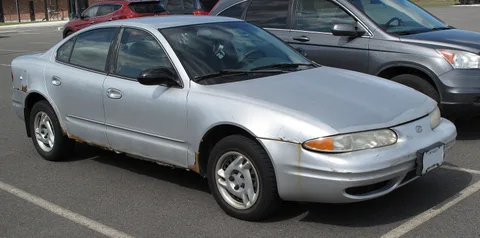 Oldsmobile Alero — 5