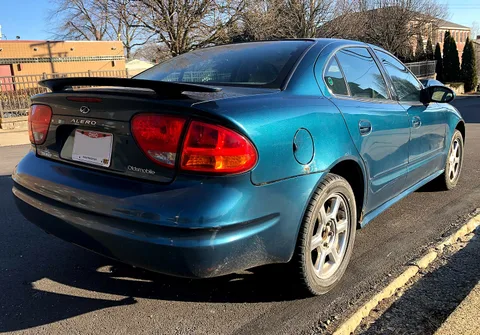 Oldsmobile Alero — 7