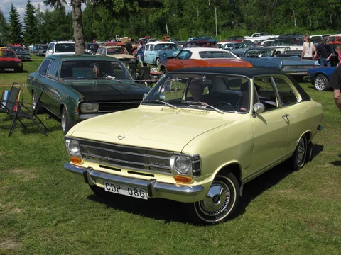 Opel Olympia A — 3