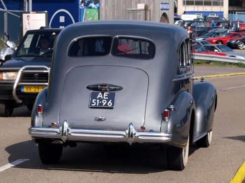 Buick Super — 6