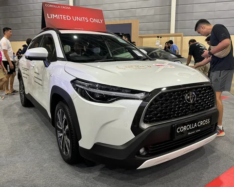 Toyota Corolla Cross — 2