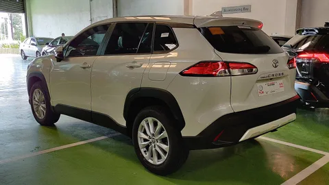 Toyota Corolla Cross — 5