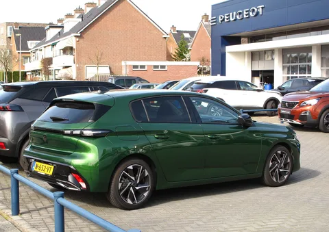 Peugeot 308 III — 2