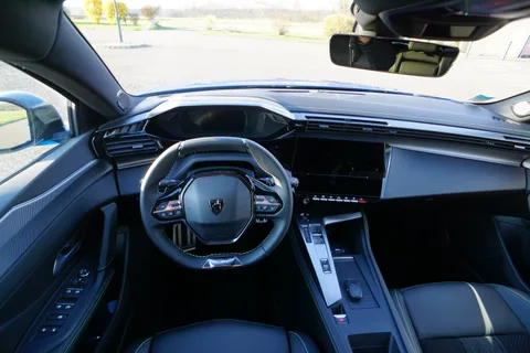 Peugeot 308 III — 7