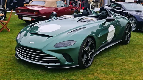 Aston Martin V12 Speedster — 4
