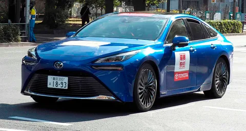 Toyota Mirai (JPD20) — 3