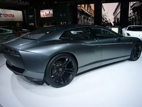 Lamborghini Estoque — 7