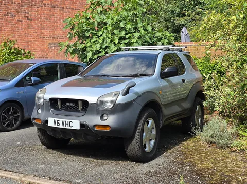 Isuzu VehiCROSS — 5