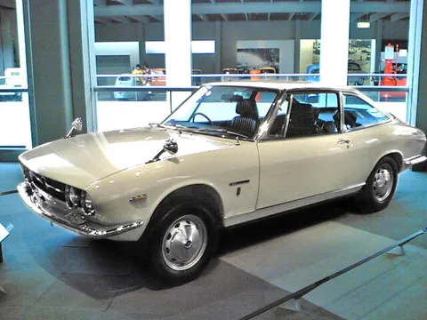 Isuzu 117 Coupé