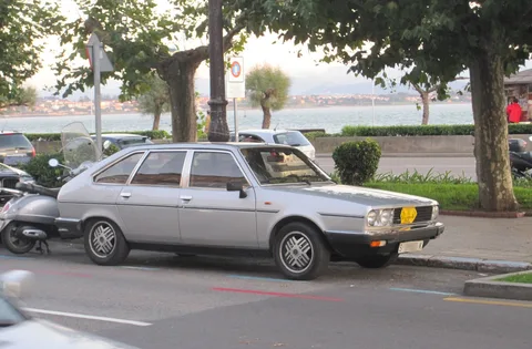 Renault 30 — 3
